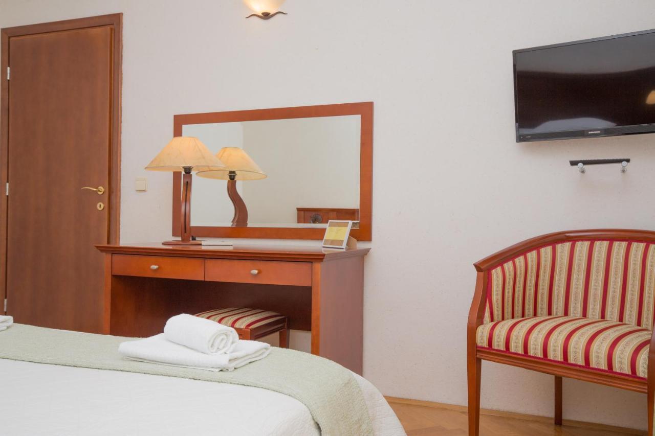 Rooms Plava Laguna Primošten Extérieur photo