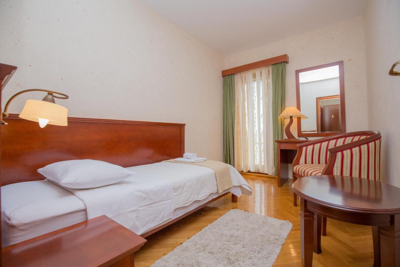 Rooms Plava Laguna Primošten Extérieur photo