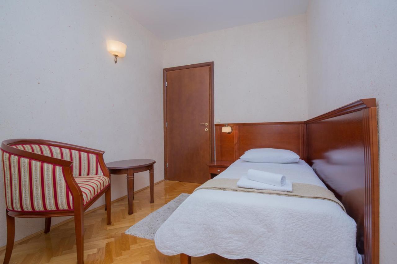 Rooms Plava Laguna Primošten Extérieur photo